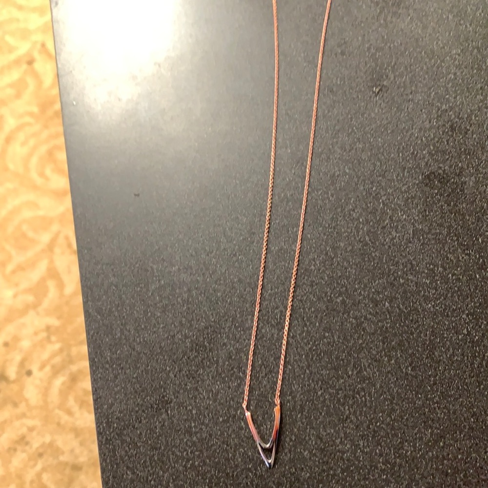 Katie Rowland Salome Arrowhead Dip Dye Pendant